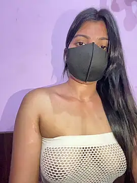 Snapshot of _01ruhi chatting on 09-28-25, 06:35 01ruhi online show from 09-28-25, 06:35