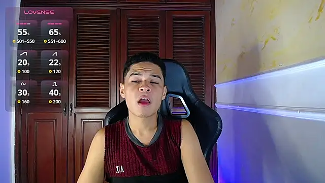 Snapshot of edy_play chatting on 09-10-25, 03:39 edy play online show from 09-10-25, 03:39