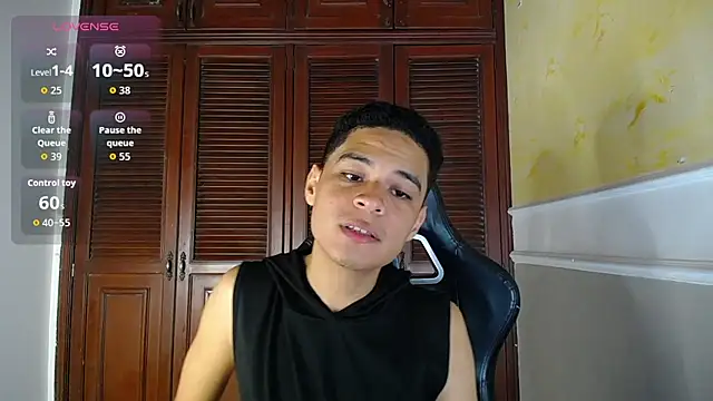 Snapshot of edy_play chatting on 09-13-25, 04:23 edy play online show from 09-13-25, 04:23