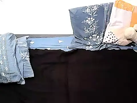 Snapshot of xxhottinybabe chatting on 07-09-26, 08:29 xxhottinybabe online show from 07-09-26, 08:29