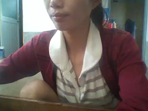 Snapshot of Lyly999 chatting on 10-20-25, 12:44 Lyly999 online show from 10-20-25, 12:44