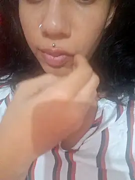 RavenShyfit online show from 11-11-25, 04:12