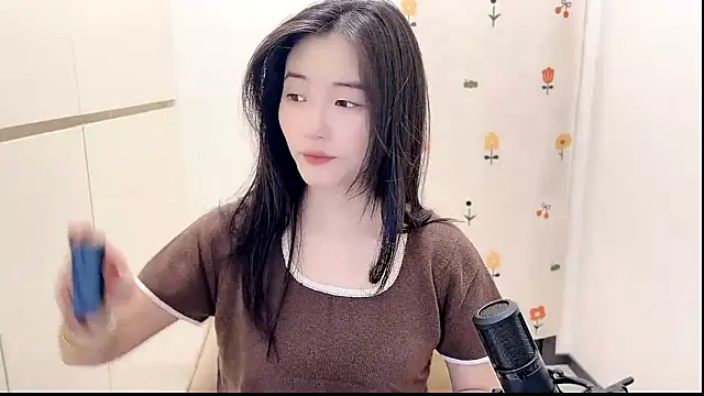 Rosalind xixi online show from 10-20-25, 02:45