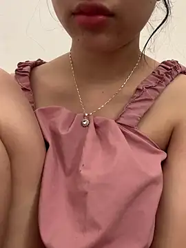 Nguyenha11 online show from 03-19-26, 06:06