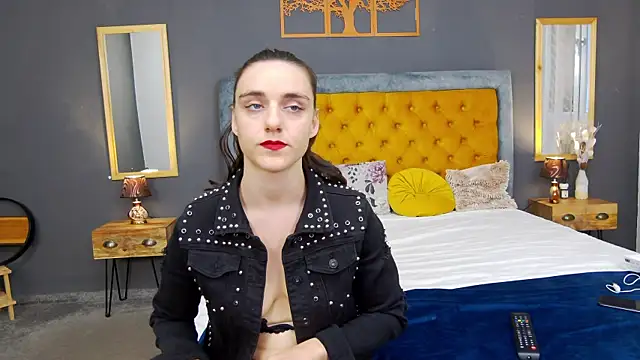 Jessica White  online show from 09-24-25, 04:49