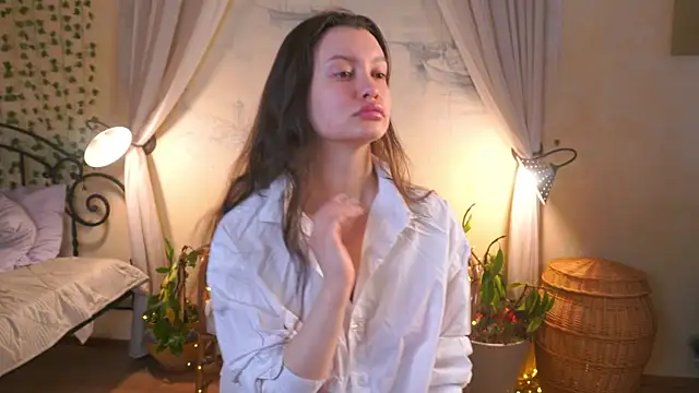 Snapshot of EvaDowe chatting on 02-24-26, 03:37 EvaDowe online show from 02-24-26, 03:37