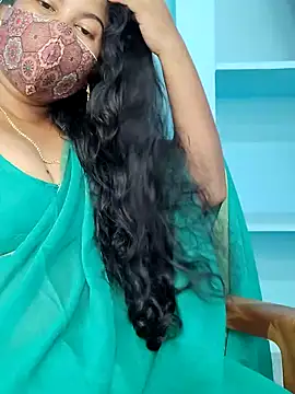 Snapshot of yelmaji91 chatting on 09-18-25, 04:36 yelmaji91 online show from 09-18-25, 04:36