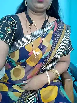 Snapshot of yelmaji91 chatting on 10-15-25, 04:56 yelmaji91 online show from 10-15-25, 04:56