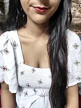 Indian-Aleena online show from 10-30-25, 05:24