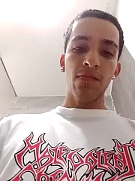 Khalifaxxx online show from 04-17-26, 06:44