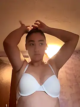 KissMeZoey online show from 09-10-25, 04:23