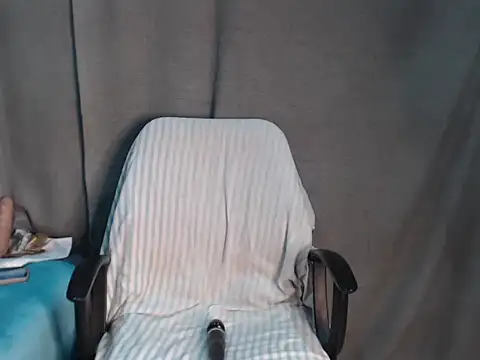 Sexyduck-Zodan online show from 10-04-25, 11:36