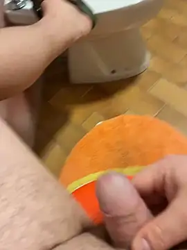 Snapshot of Cober03 chatting on 02-14-26, 10:01 Cober03 online show from 02-14-26, 10:01