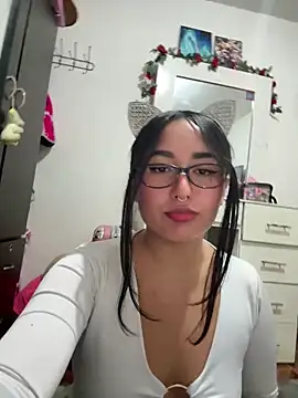 saranghae  online show from 10-26-25, 09:31