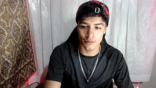 Snapshot of jacobbiker chatting on 11-07-25, 04:34 jacobbiker online show from 11-07-25, 04:34