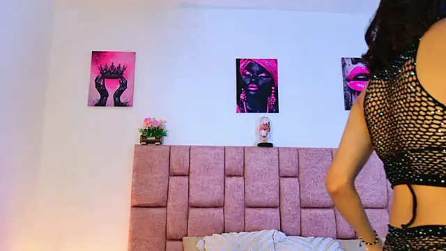 ScarlettLuxe online show from 01-10-26, 09:16