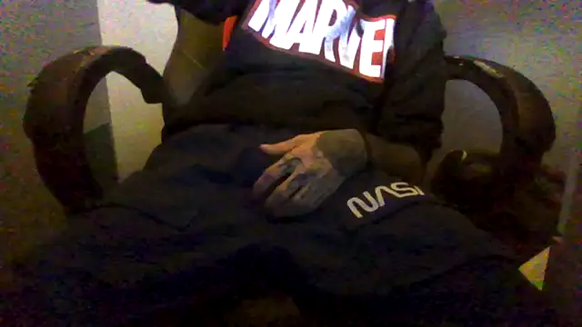 Dikklauss online show from 10-16-25, 07:48