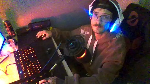 Dikklauss online show from 10-25-25, 09:09