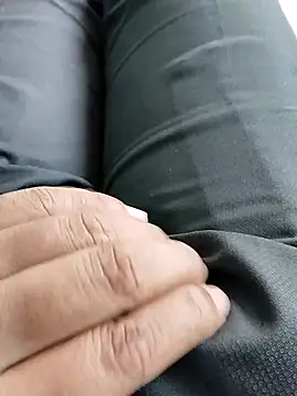 hunk28 6 online show from 11-01-25, 07:21