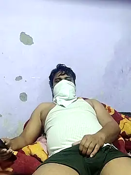 Snapshot of hunk28_6 chatting on 03-08-26, 05:50 hunk28 6 online show from 03-08-26, 05:50