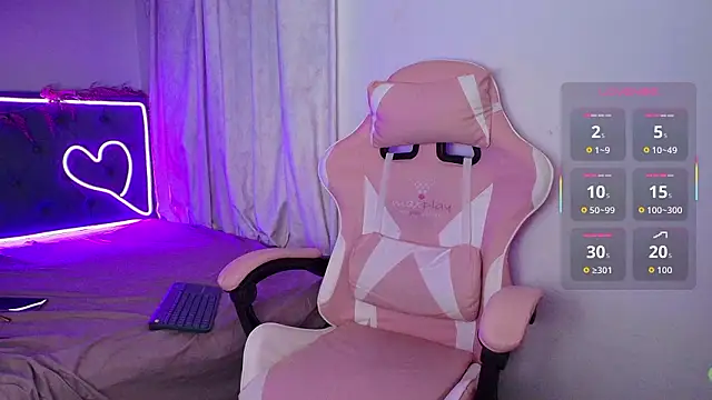 Snapshot of shopiaa_m2 chatting on 02-19-26, 09:49 shopiaa m2 online show from 02-19-26, 09:49