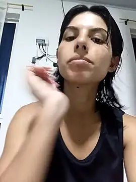 Snapshot of nina_sky chatting on 10-25-25, 11:21 nina sky online show from 10-25-25, 11:21