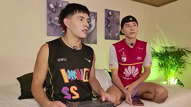 tivendann online show from 03-22-26, 05:11