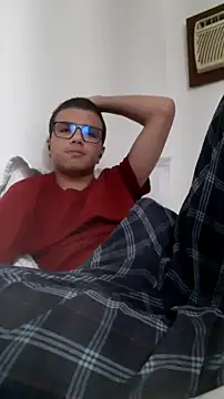 BBoyLatino0 online show from 06-19-26, 01:43