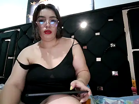 Snapshot of vegacristal88 chatting on 05-07-26, 09:31 vegacristal88 online show from 05-07-26, 09:31