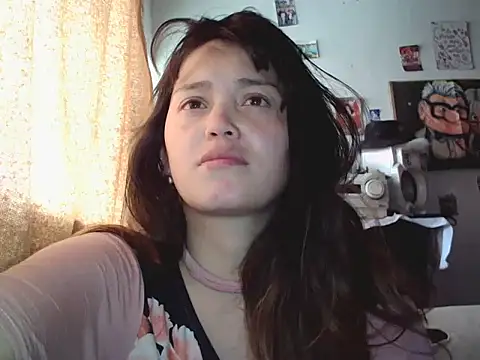 Snapshot of chanito_1421 chatting on 10-08-25, 07:11 chanito 1421 online show from 10-08-25, 07:11