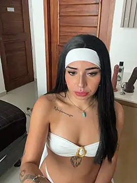 Snapshot of sweetbrunette22 chatting on 07-27-26, 06:59 sweetbrunette22 online show from 07-27-26, 06:59