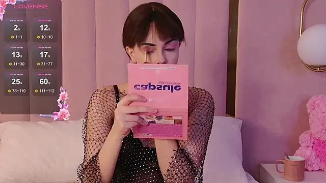 Miranda Kerry online show from 12-14-25, 06:30