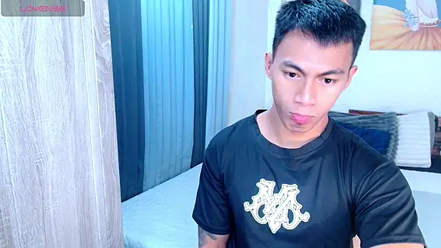 PinooyMilker online show from 05-02-26, 02:55