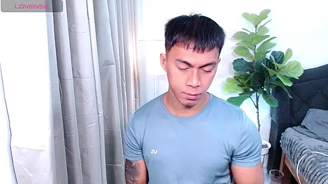 PinooyMilker online show from 06-18-26, 02:45