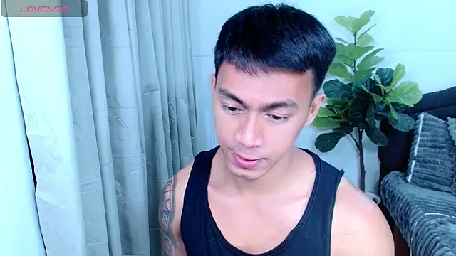 PinooyMilker online show from 06-22-26, 03:31