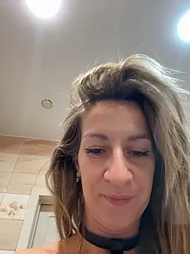 EvvaMur online show from 01-17-26, 01:43