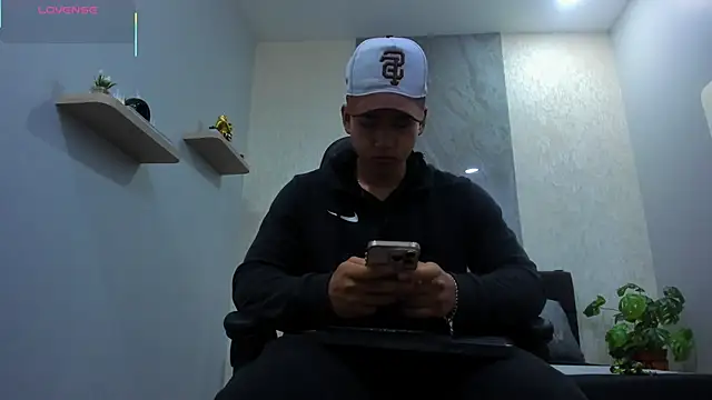 Draven Marceaux online show from 06-18-26, 11:25