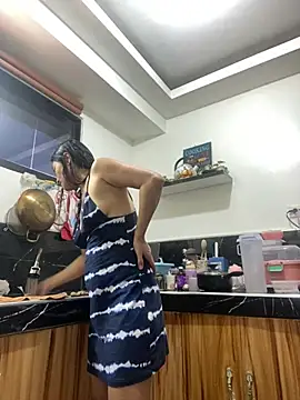wildpussycat69 online show from 06-25-26, 04:01