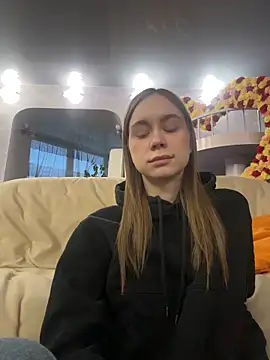 KarolinaConner online show from 02-04-26, 03:56