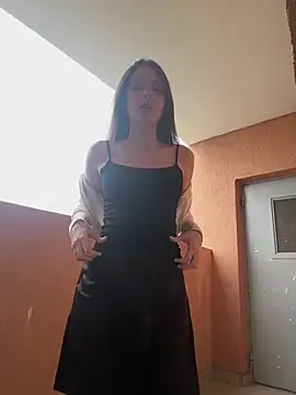 kittyCarrol online show from 05-12-26, 11:07