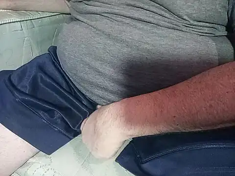 BabyBearMilk online show from 10-22-25, 10:20