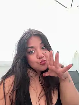 Snapshot of Sexxchubby chatting on 10-16-25, 10:22 Sexxchubby online show from 10-16-25, 10:22