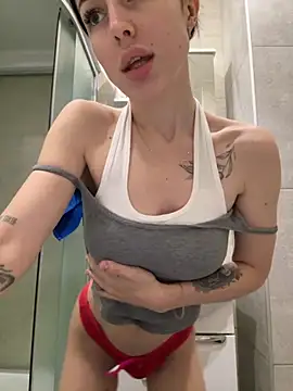 SakuraSara online show from 11-17-25, 05:02