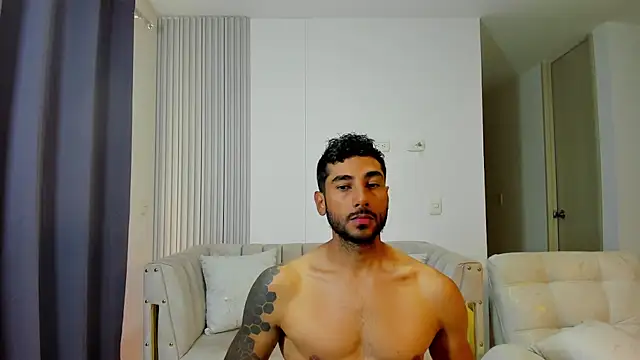 MARC THOMPSON  online show from 10-14-25, 02:40