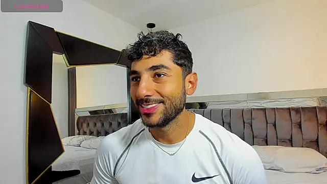 MARC THOMPSON  online show from 11-27-25, 03:03