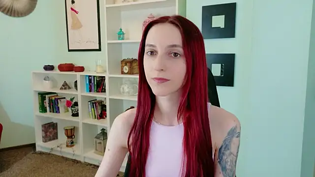 Julia Jae online show from 05-08-26, 06:30