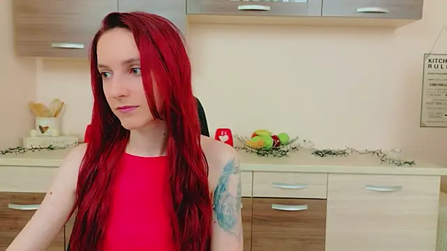 Julia Jae online show from 05-18-26, 05:57