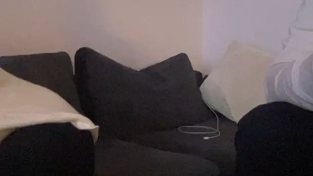 Snapshot of k0bizockt chatting on 10-25-25, 10:04 k0bizockt online show from 10-25-25, 10:04