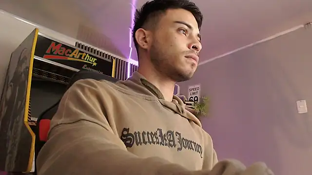 Bastian MCcormick online show from 09-19-25, 12:39