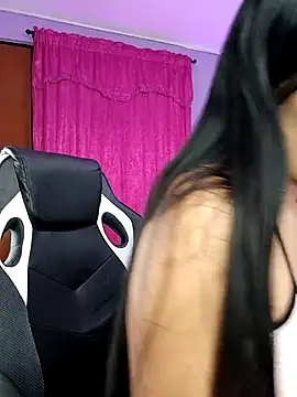 LunaaRosse online show from 10-30-25, 12:23